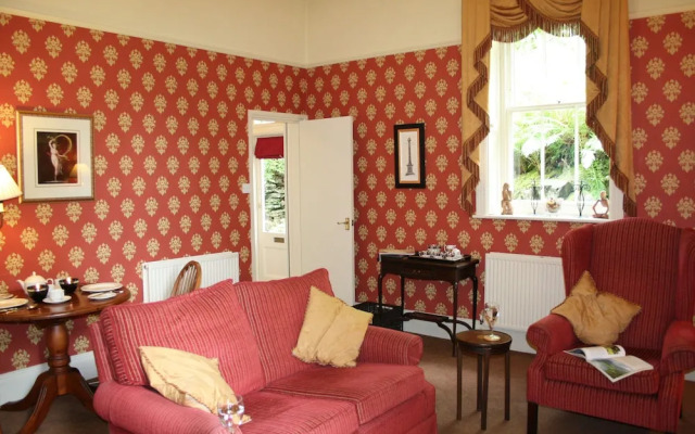 The Rockery Suite