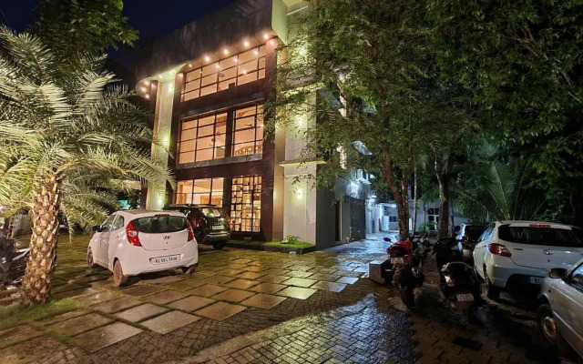 Hotel La Serene Mattannur