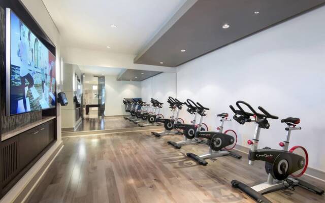Global Luxury Suites at Seaport