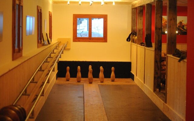 Spinas Gasthaus Val Bever - Hostel