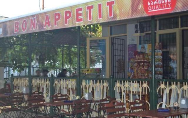 Bon Appetit