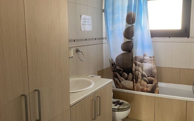 Beautiful and Modern Apartment in Oroklini, Cyprus