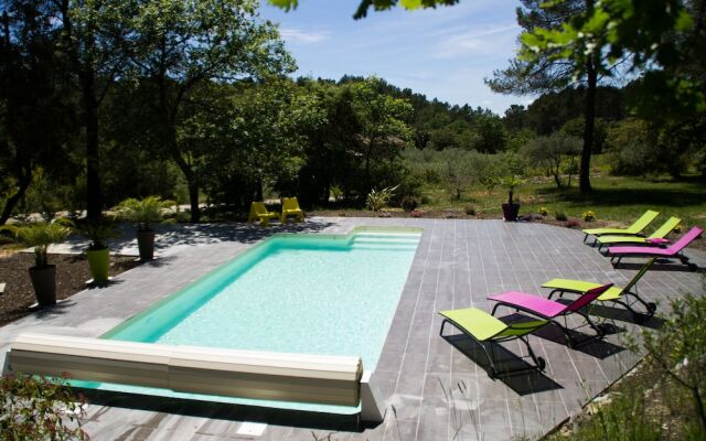 Le Mas de La Flaquière