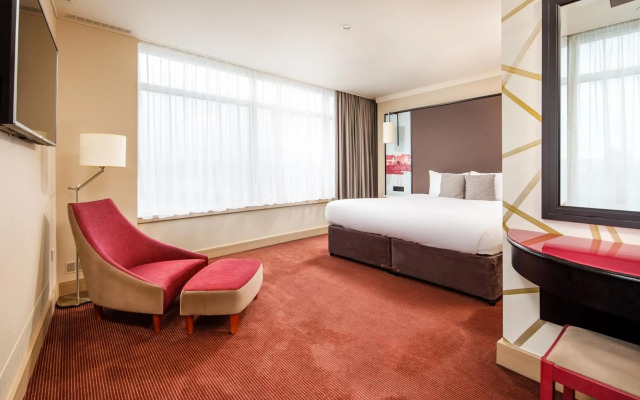 Holland House Hotel Cardiff By Sunday