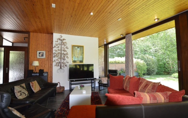 Luxury Villa with Swimming Pool near F1 Circuit - фото 3