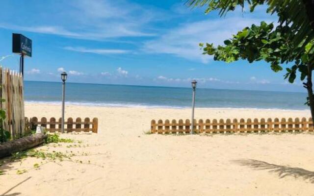 Shalom Beach Residency