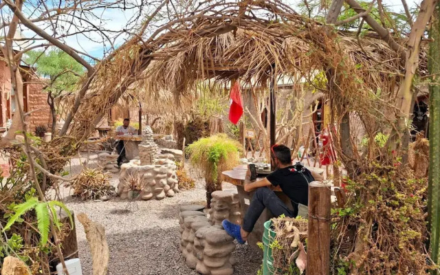 Hostal Jama