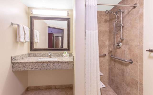 AmericInn by Wyndham Calumet