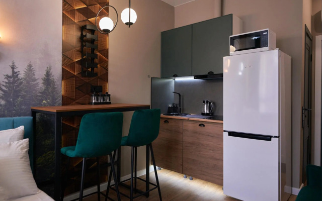 Premium на улице Эдуарда Дьяконова