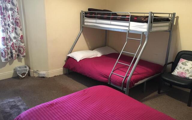 Crossways Hotel