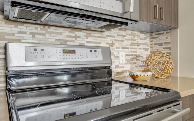 Stunning Guesthouse - Walk Everywhere! Sleeps 6!