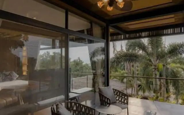 Big Sun Residence by iRETREAT