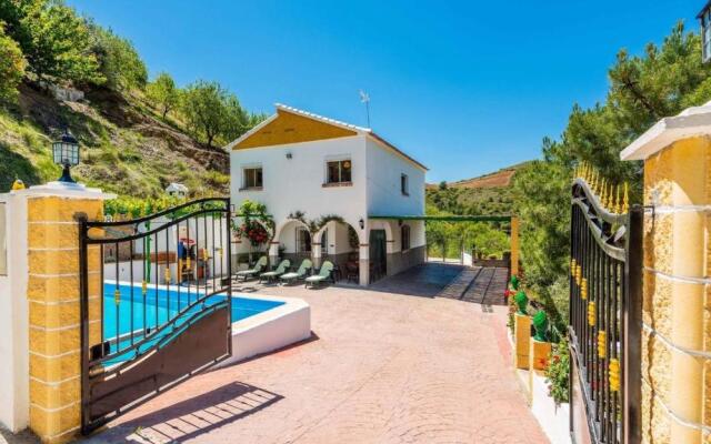 Casa Victoria Alozaina by Ruralidays