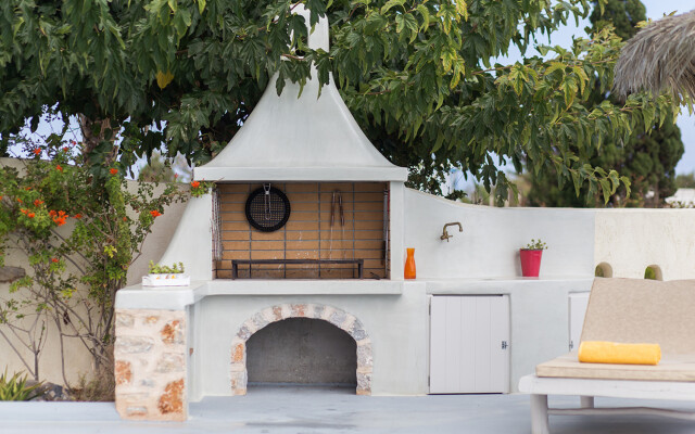 Kalypso Houses-Daphne, Sunny House For 6 Pr. Pool.