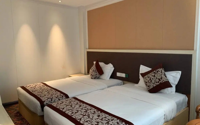 A1 Royal hotel Riverside