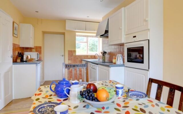 Holiday Home Caerynwch