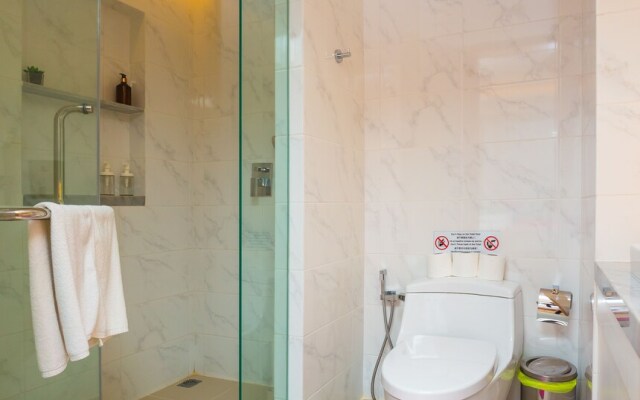 Aristo 2 Beach Front - by Holy Cow 420