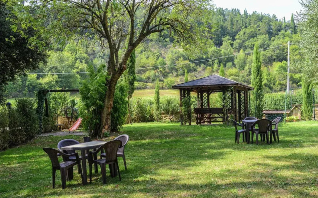 Modern Holiday Home in Monte Santa Maria Tiberina