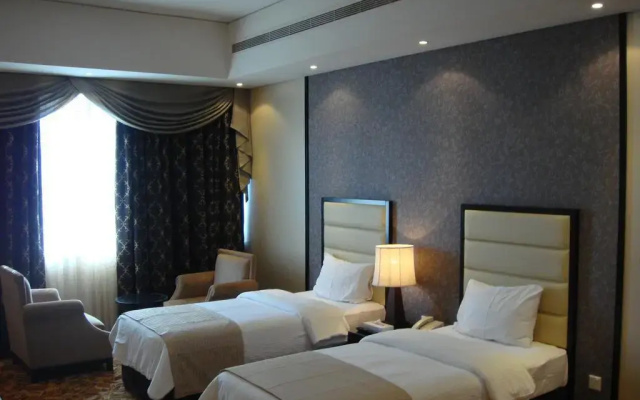 Paragon Hotel