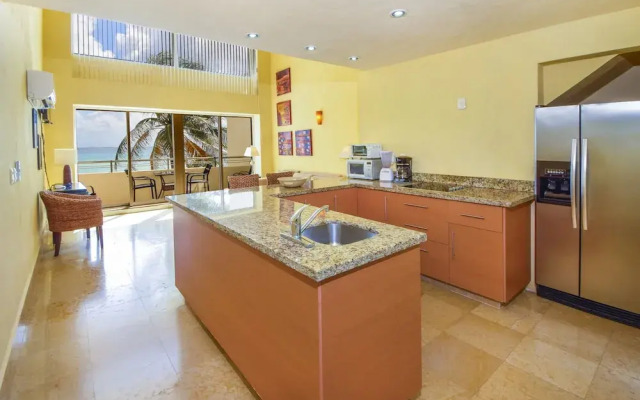 Ocean Plaza Condos by Rentals Your Way