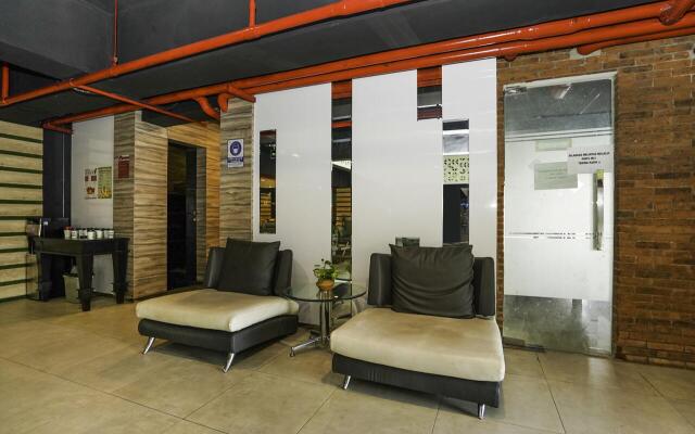 Collection O 29 Twin Tower