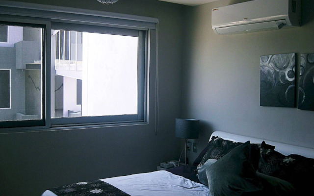 IRIS Studios & Apartments