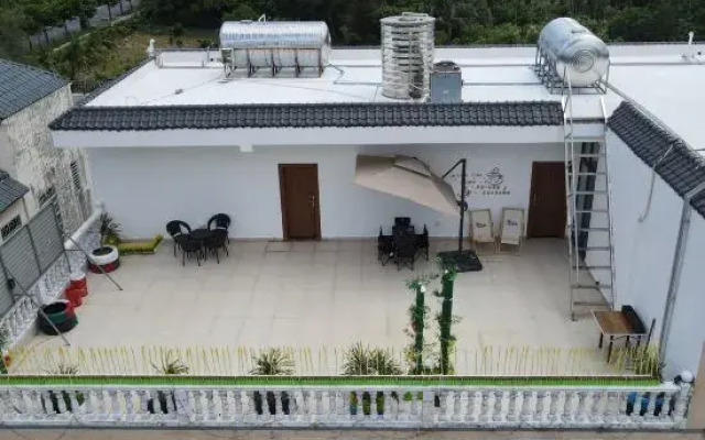 Lingshui Perfume Bay Yuehai Fengqi B&B