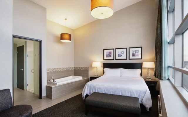 Holiday Inn Saskatoon Downtown