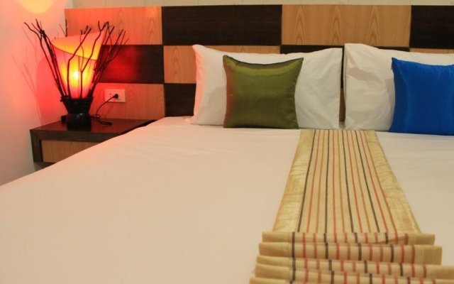 IStay Guesthouse Patong
