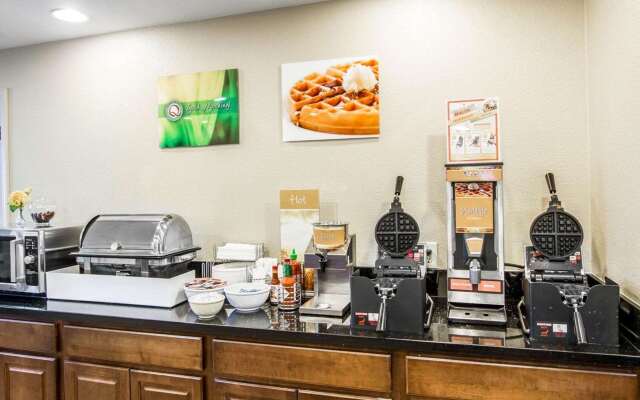 Quality Inn Holbrook near Petrified Forest