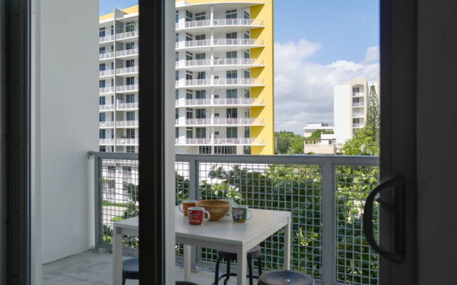 Wynwood 1BR Condo w Free Parking