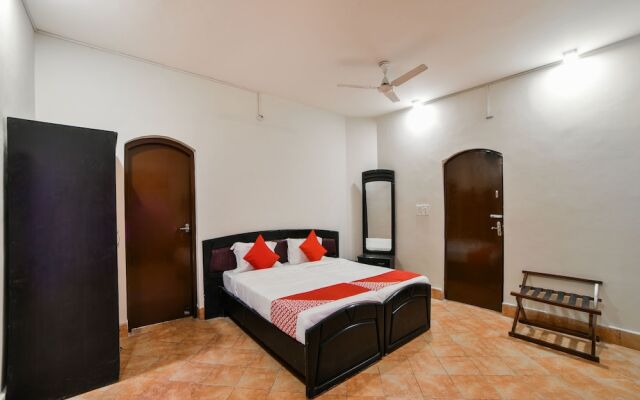 Country Club International Medchal by OYO Rooms