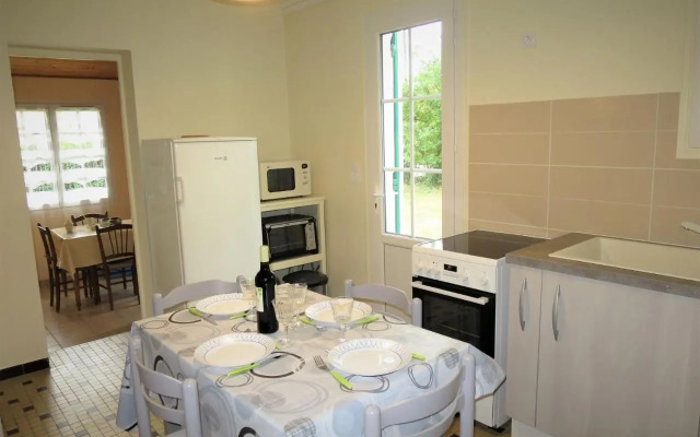 Holiday Home La Bruyère - MVT220