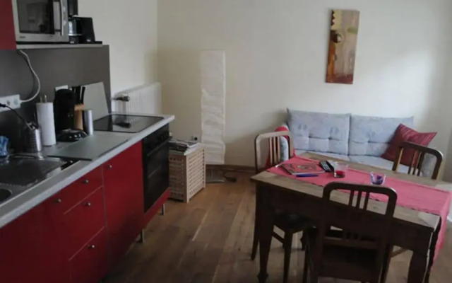 Ferienwohnung & Gästezimmer  Messezimmer