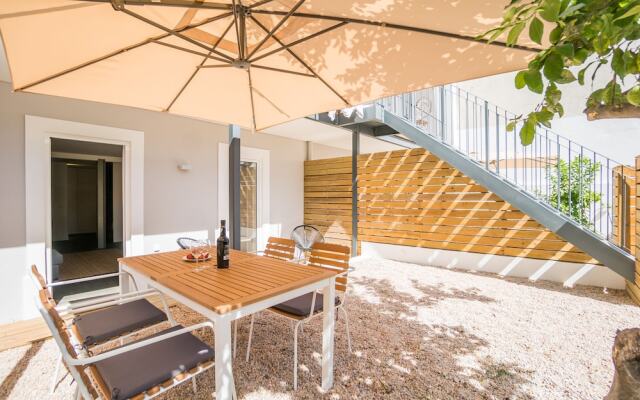 Lemon Tree Garden 3 Bedroom Apartment