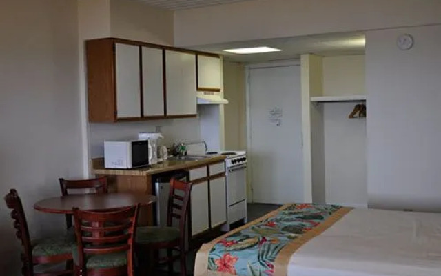 The Diplomat Family Motel