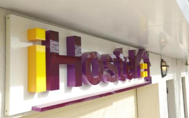 iHostel