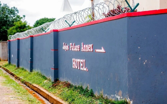 Jojo's Palace Annex