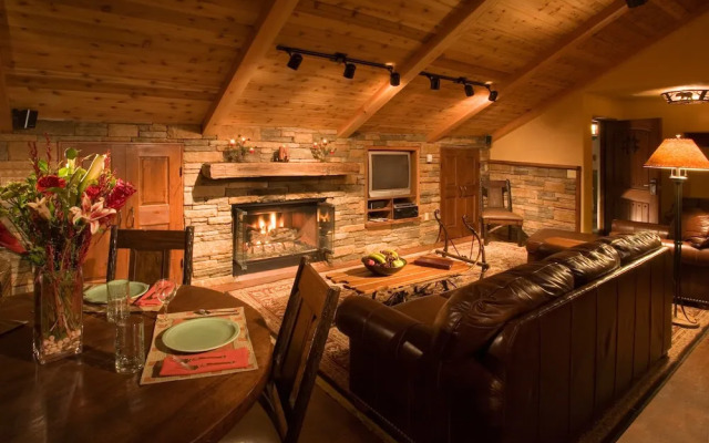 Alpine Village Suites