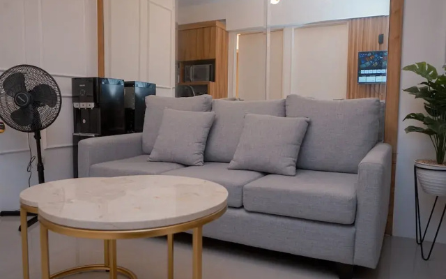 Luxurious 2BR at Urbantown Serpong Apartment