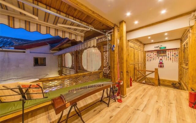 Ling He Boutique Inn