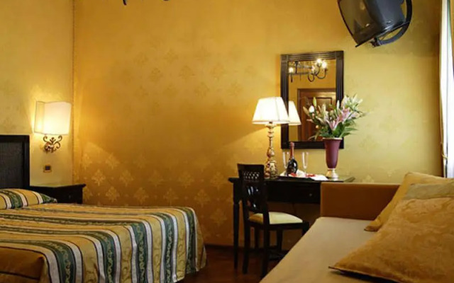 Venice Hotel Villa Dori