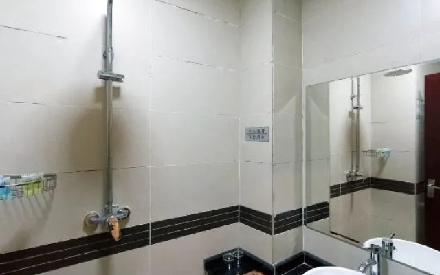 Blue Magpie Holiday Hotel