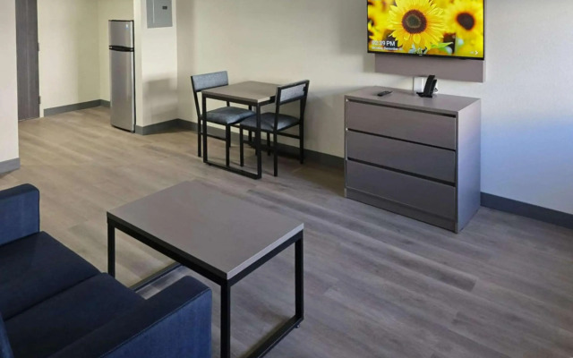 Comfort Inn & Suites Prince George - Fort Gregg