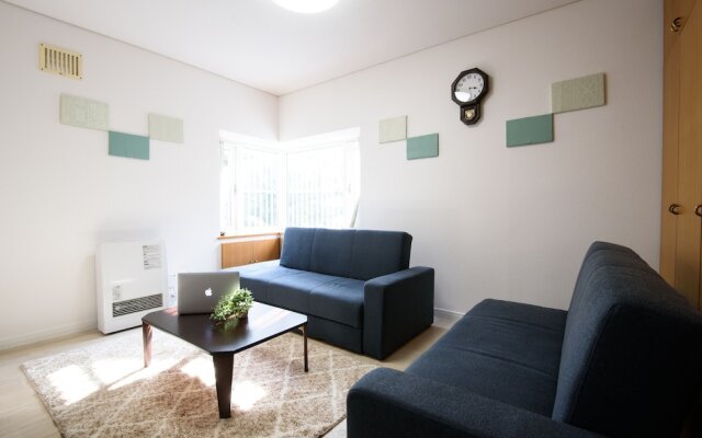 HDO Sumikawa House