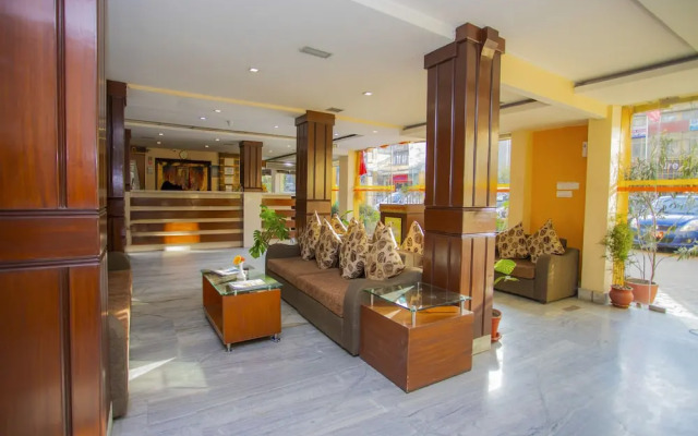 Capital O 338 Yellow Pagoda Hotel