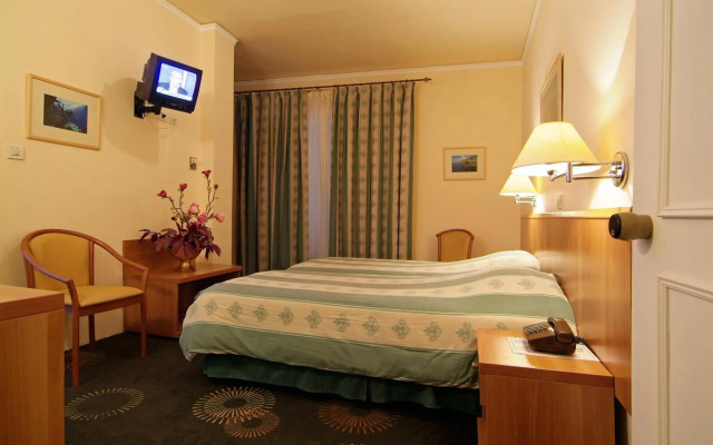 Hotel Kalafati