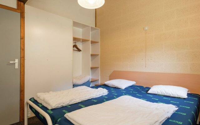 Pleasant Holiday Home With Fenced Terrace, Garden, Barbecue