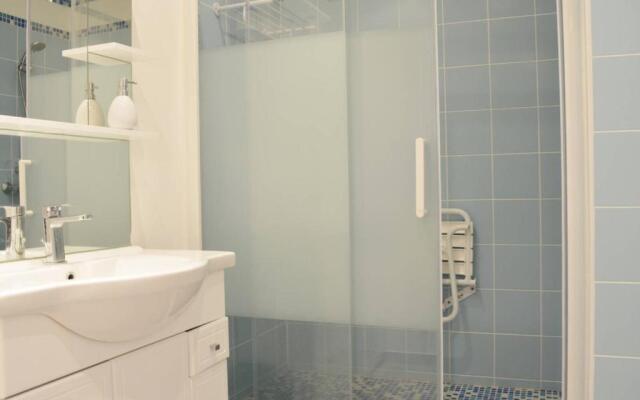 Appartement Le Lavandou, 2 pièces, 4 personnes - FR-1-251-297