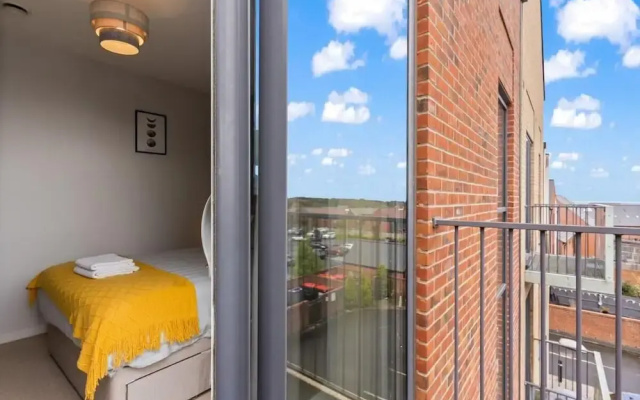 Tranquil Telford Retreat With 2 Bedrooms